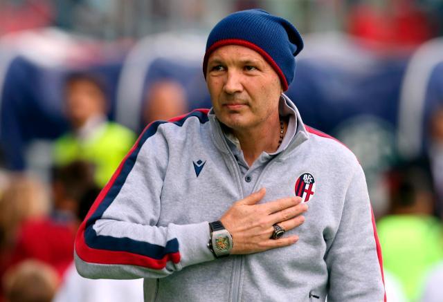 1671237975645067004.jpg bologna-coach-sinisa-mihajlovic-puts-528666252.jpg