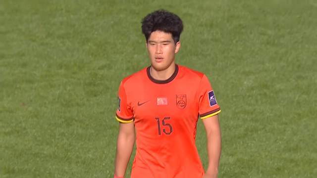 1年前还在踢中乙，彭啸上限可留洋 泰山手握05众星 培养后腰争冠